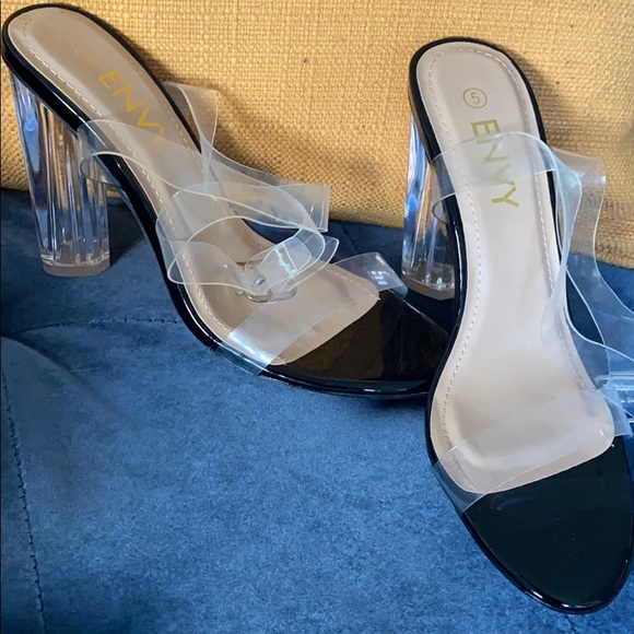 Black Perspex Barely There Clear Block Heels - Picture 1 of 3